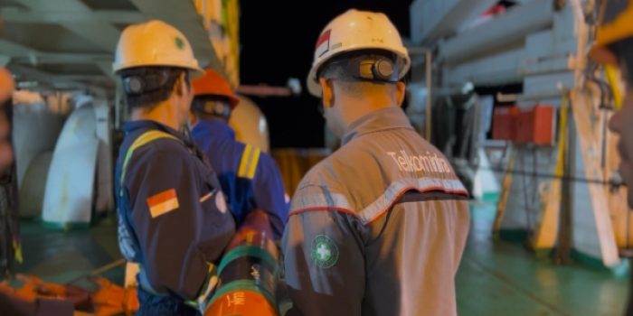 Telkom berhasil selesaikan proses perbaikan kabel laut ruas Namlea– BU6, layanan internet di wilayah Namlea dan sekitarnya berangsur normal.jpg