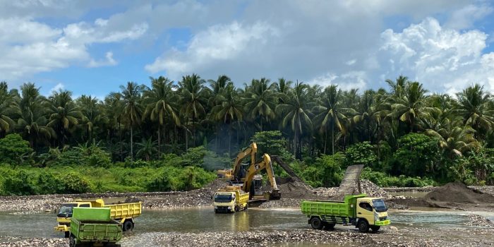galian C di Desa Tutuling Jaya, Kecamatan Wasile Timur, Kabupaten Halmahera Timur